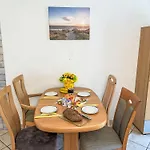 Gollwitzer Park - Insel Poel-10 By Interhome Gollwitz