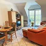Gollwitzer Park - Insel Poel-10 By Interhome