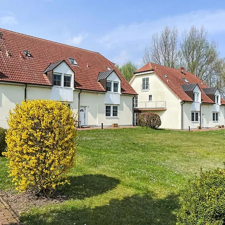 Gollwitzer Park - Insel Poel-10 By Interhome *